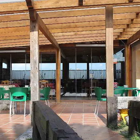 Hotel Alcamino Mompía