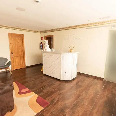 Hotel Alcamino