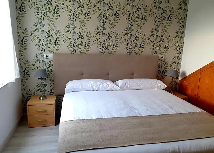 Alcamino Hotel Mompía