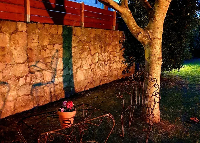 Alcamino Hotel Mompia